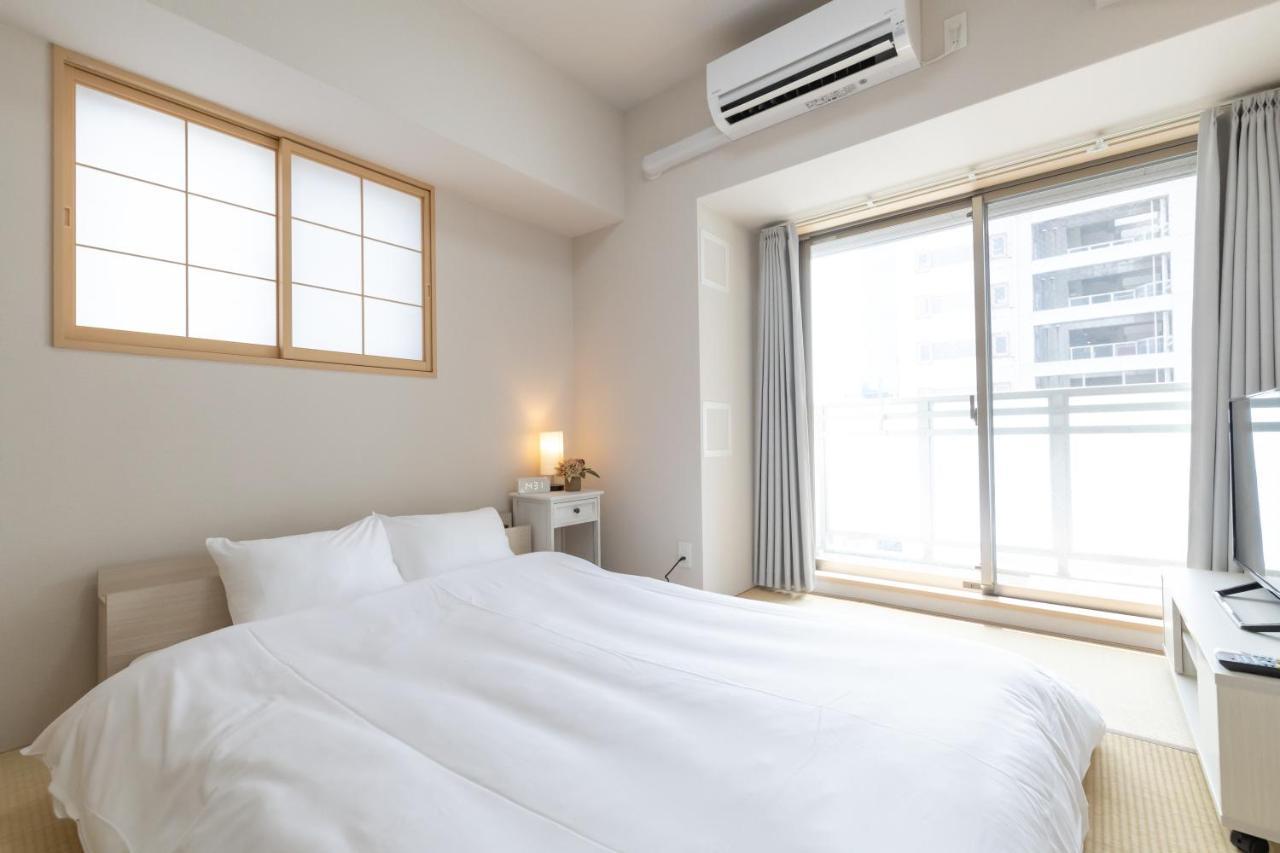 Rewit Building Apartment Осака Екстериор снимка