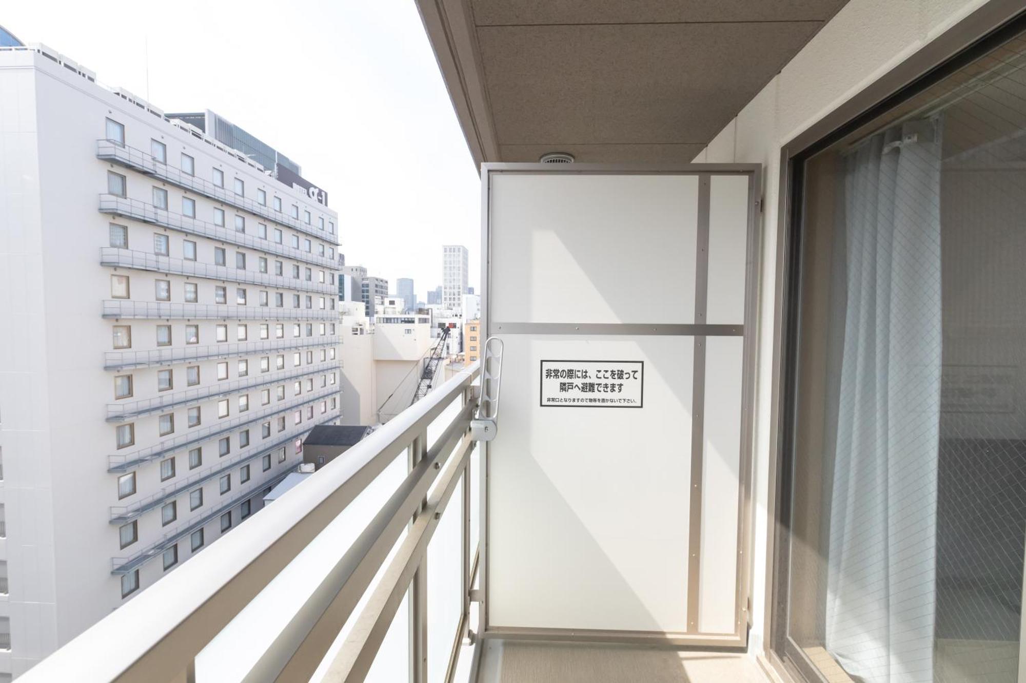 Rewit Building Apartment Осака Екстериор снимка