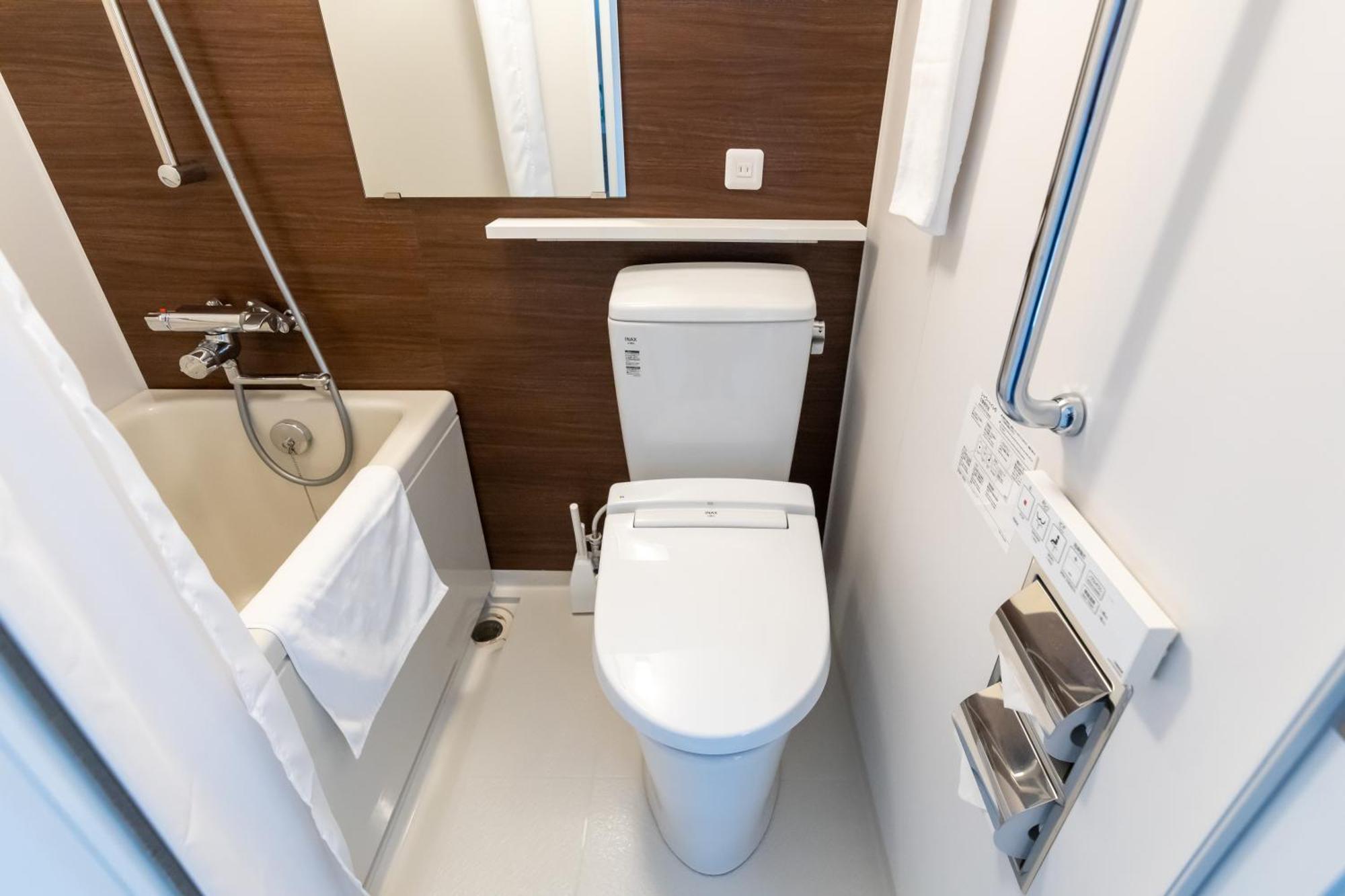 Rewit Building Apartment Осака Екстериор снимка