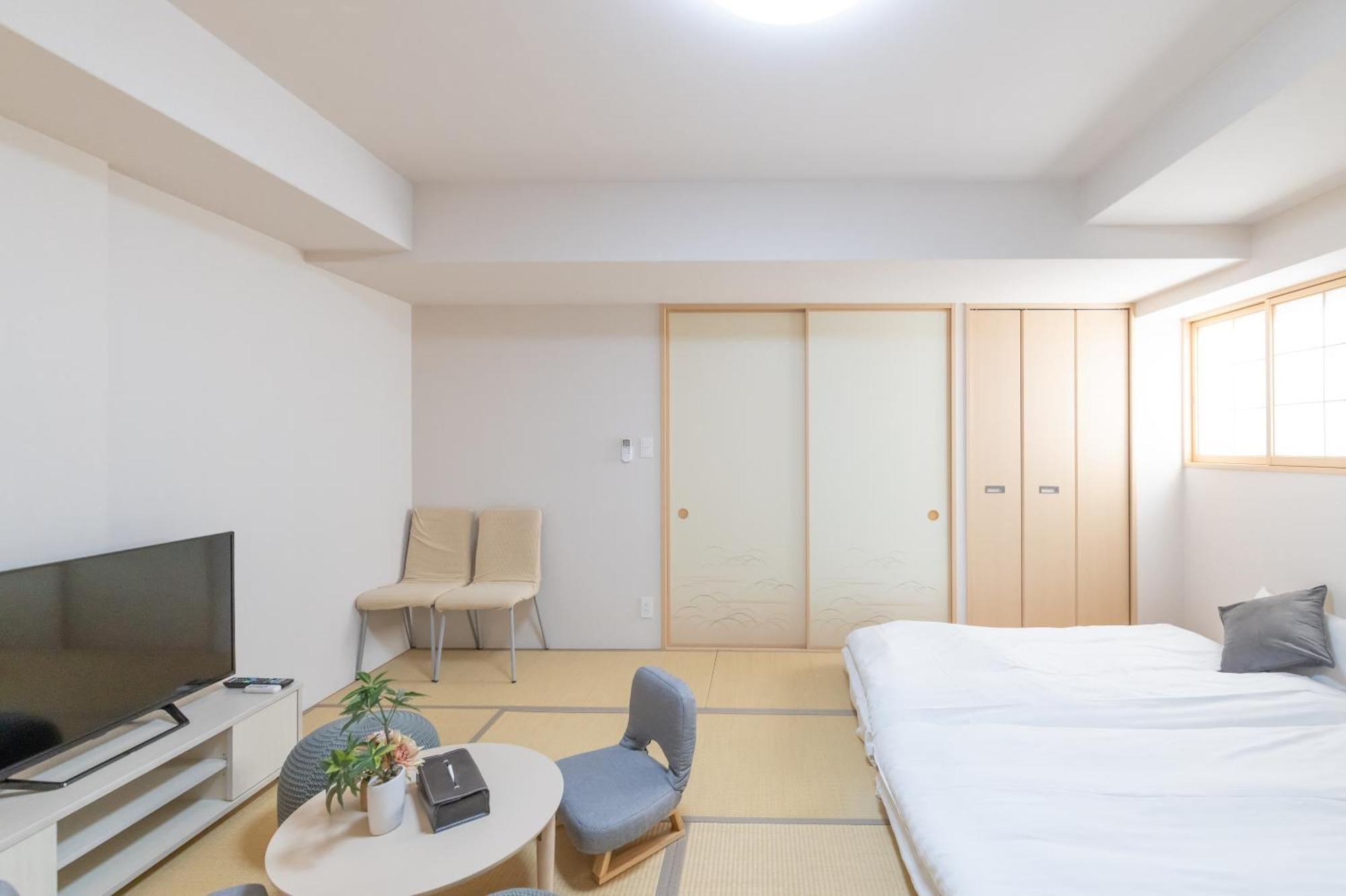 Rewit Building Apartment Осака Стая снимка