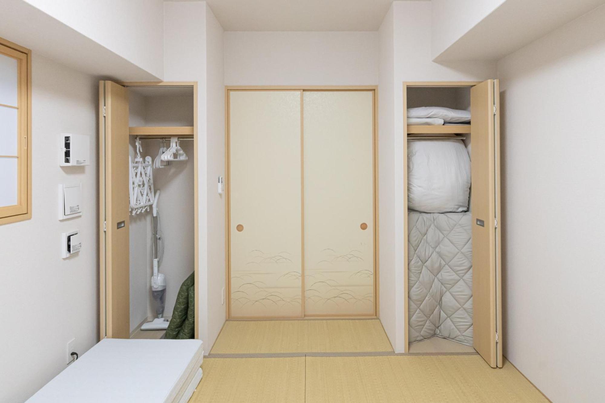 Rewit Building Apartment Осака Екстериор снимка
