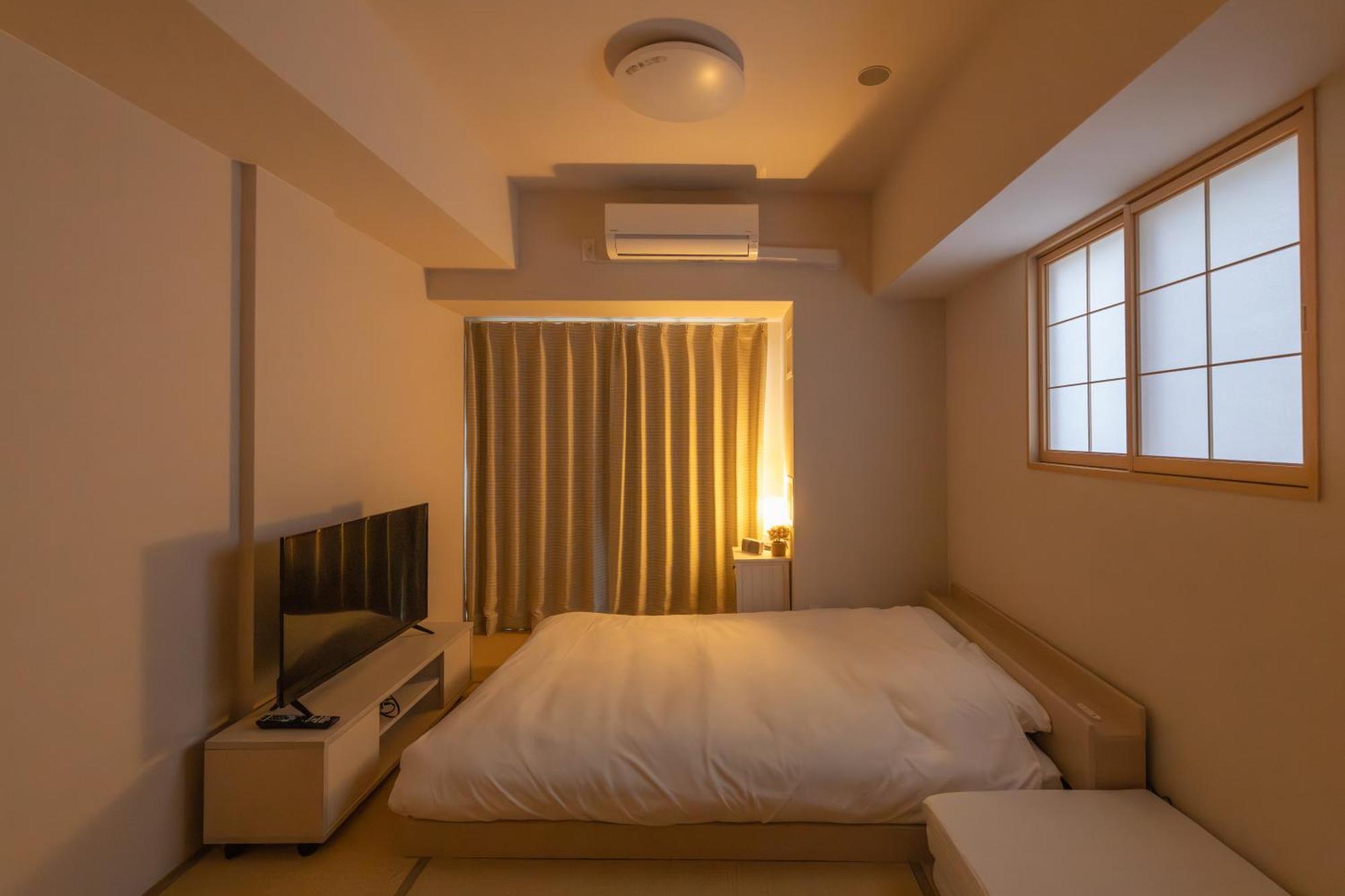 Rewit Building Apartment Осака Екстериор снимка